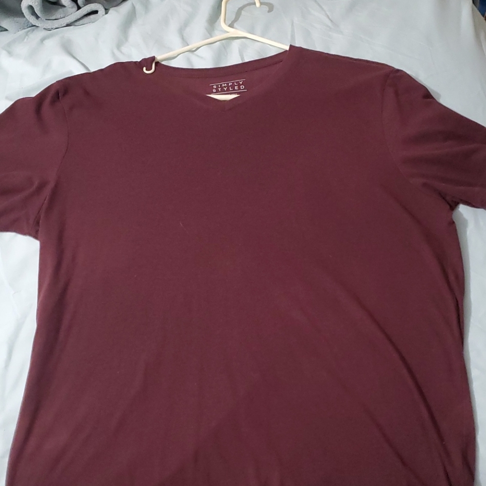 Large and x large t shirts. - Picture 7 of 16